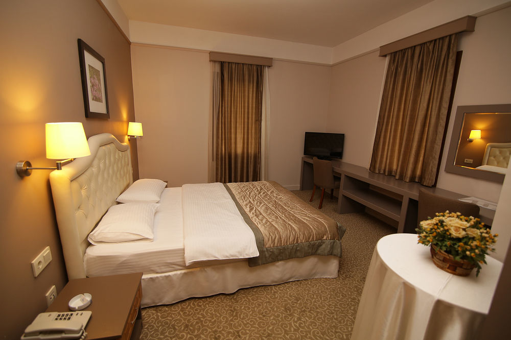 Grand Cavusoglu Hotel Cayeli Exterior photo